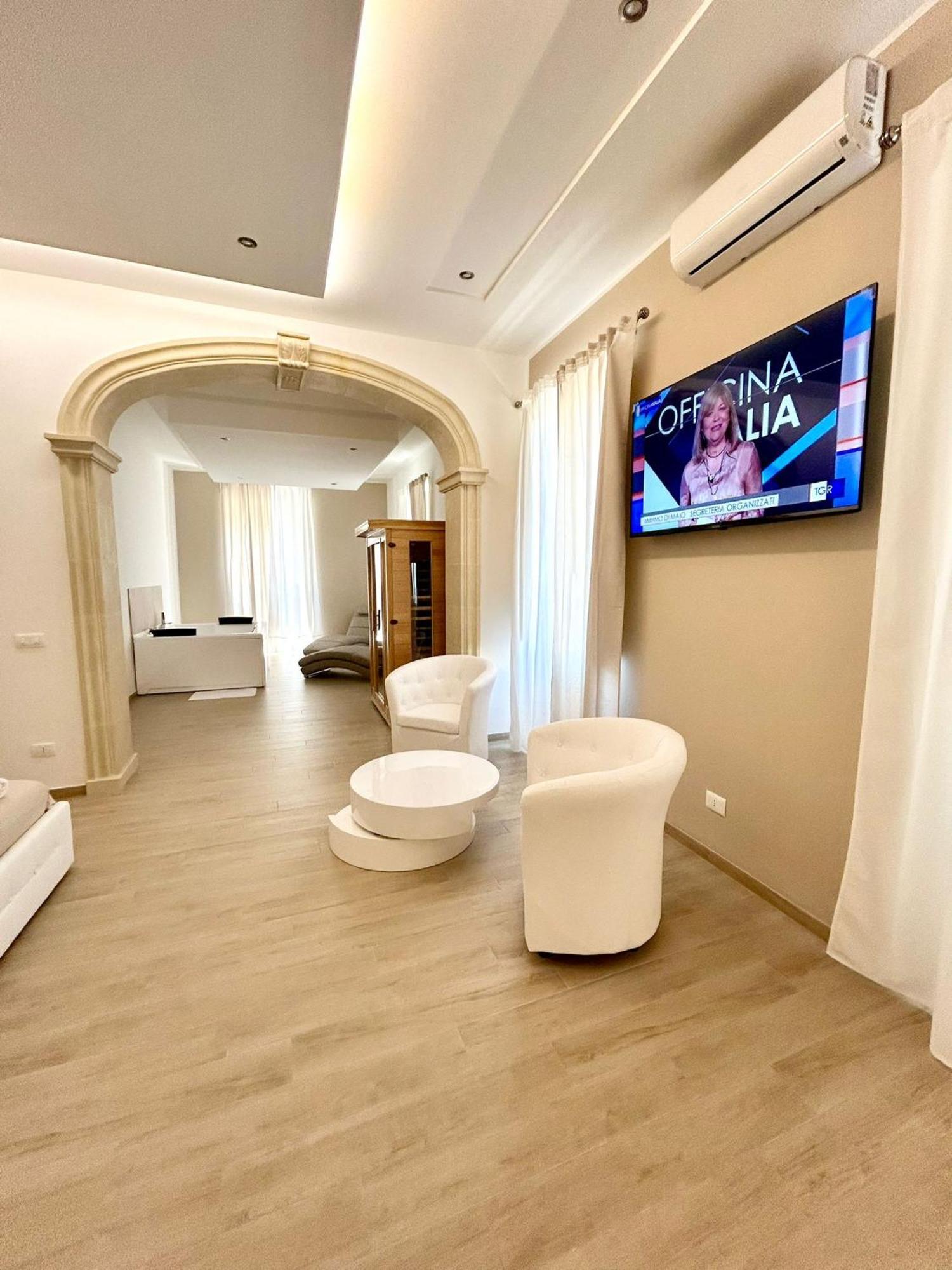Bed E Suite Domar Brindisi Exterior foto