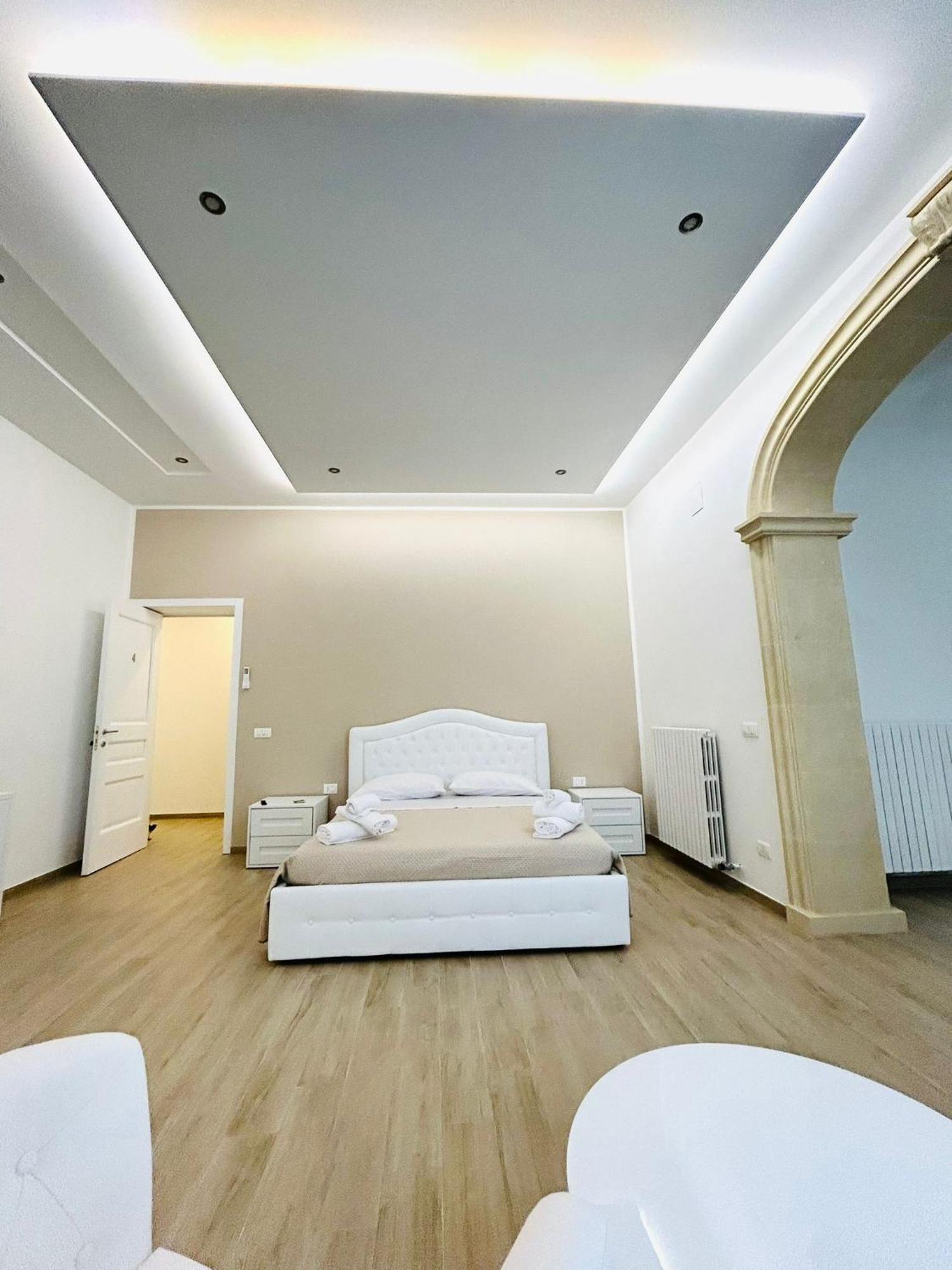 Bed E Suite Domar Brindisi Exterior foto
