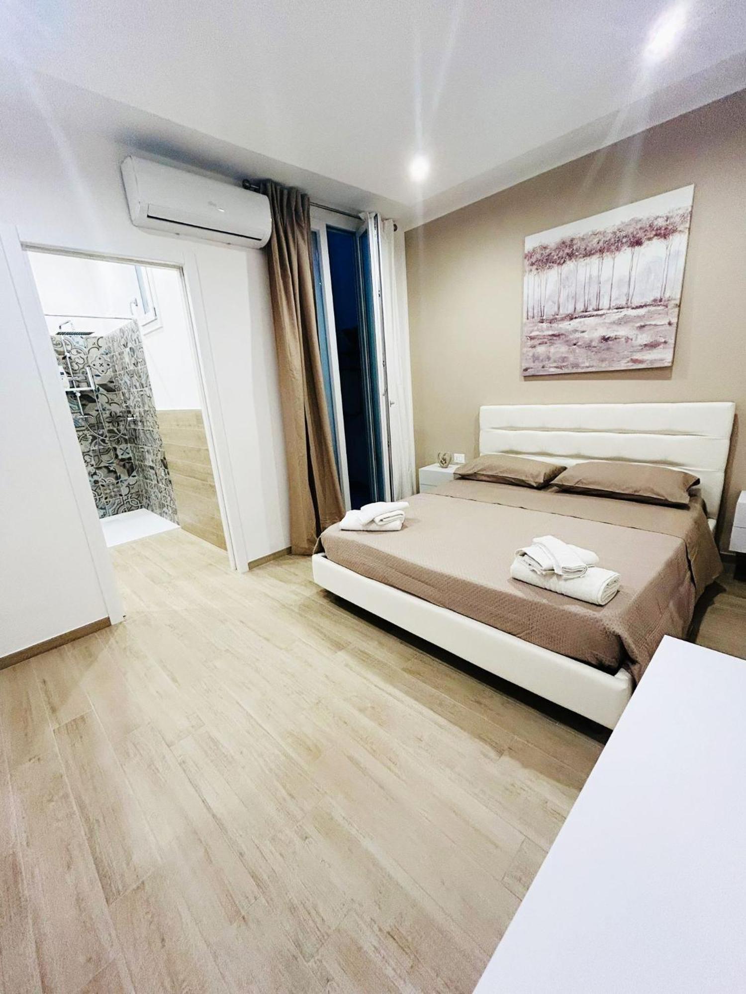 Bed E Suite Domar Brindisi Exterior foto